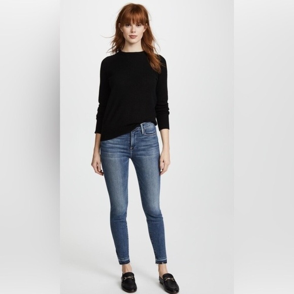 FRAME  Le High Skinny Jeans With Raw Triangle Cut Hem in Revere 28 NWOT